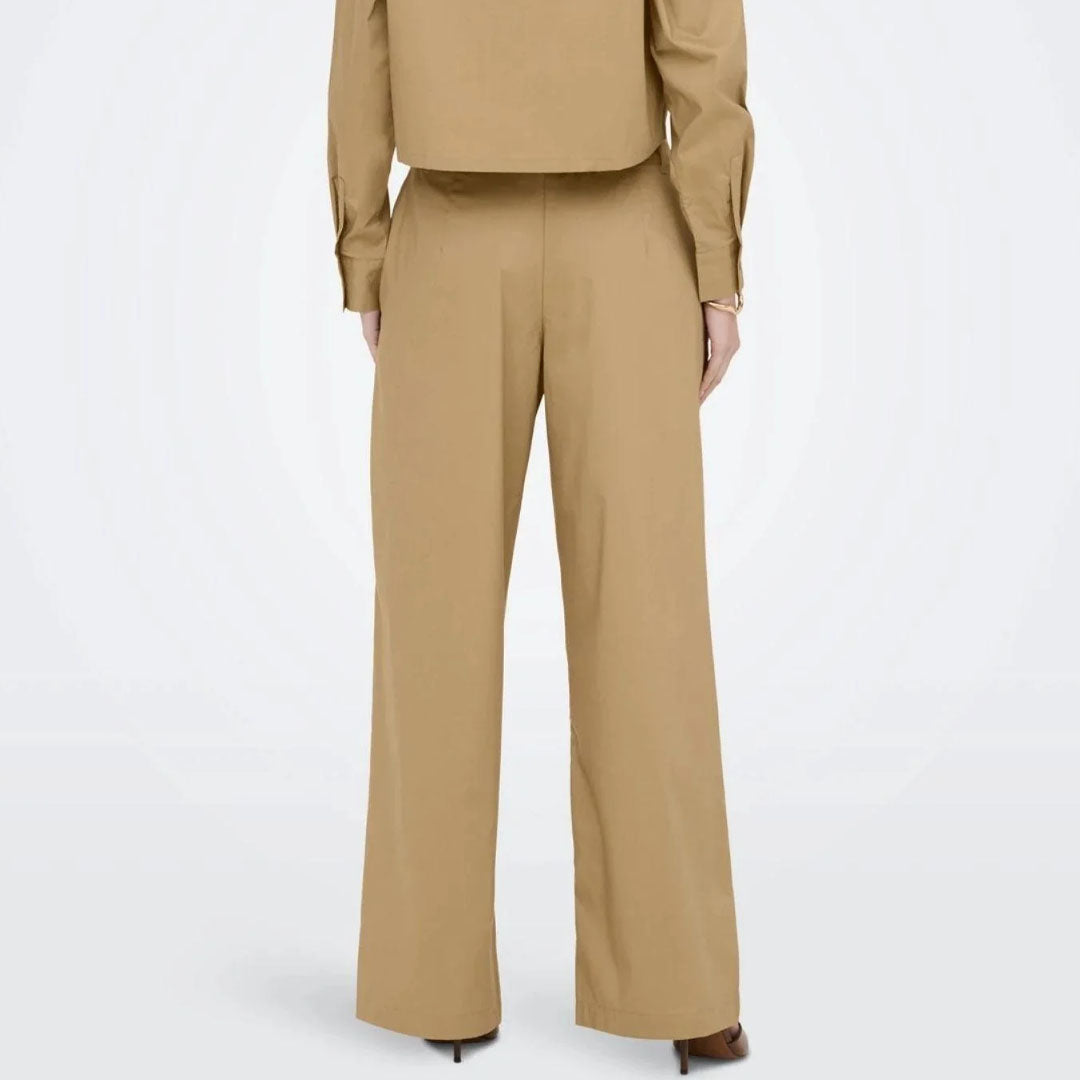 https://shopaz.vteximg.com.br/arquivos/ids/1231619/image-e8be07b9fdaa4a959fc0928b35cd5636.jpg